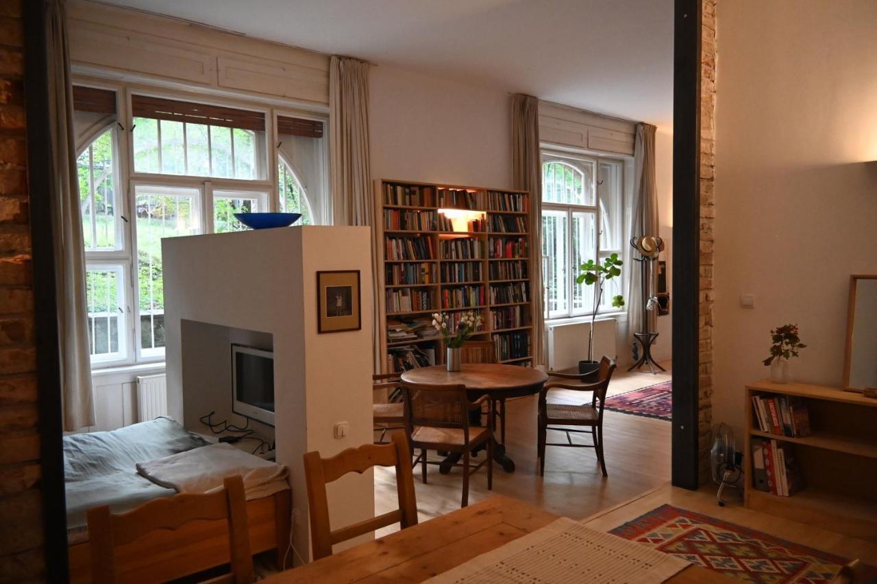 Apartment Quiet Haven In The Middle Of The