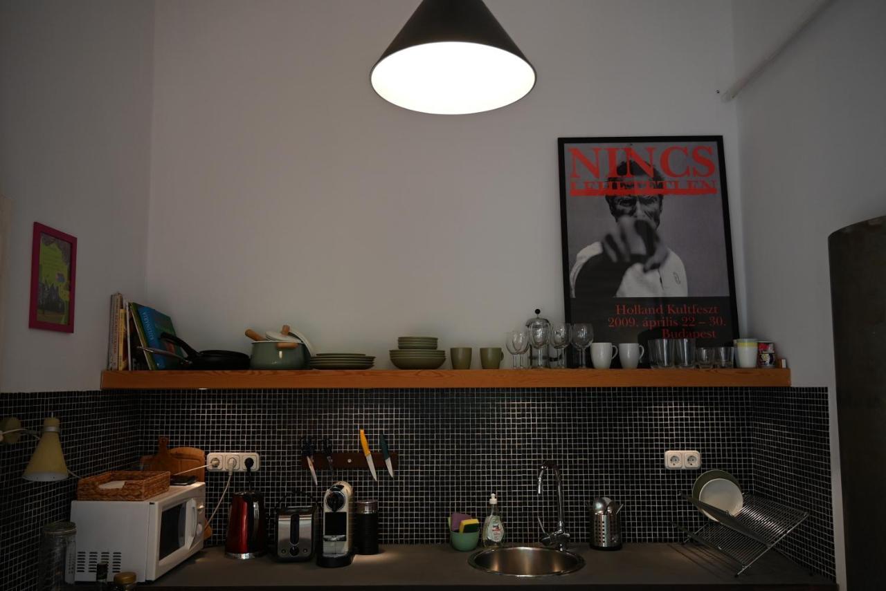 Apartment Quiet Haven In The Middle Of The Budapest